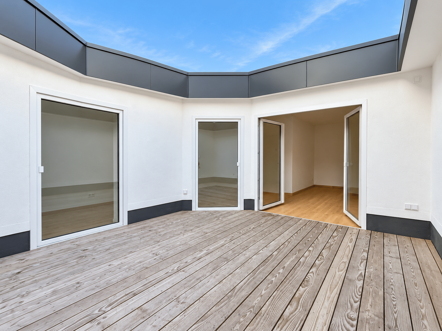 Erstbezug nach Komplettsanierung großzügige 4-Zimmer-Wohnung mit Dachterrasse, 58730 Fröndenberg/Ruhr