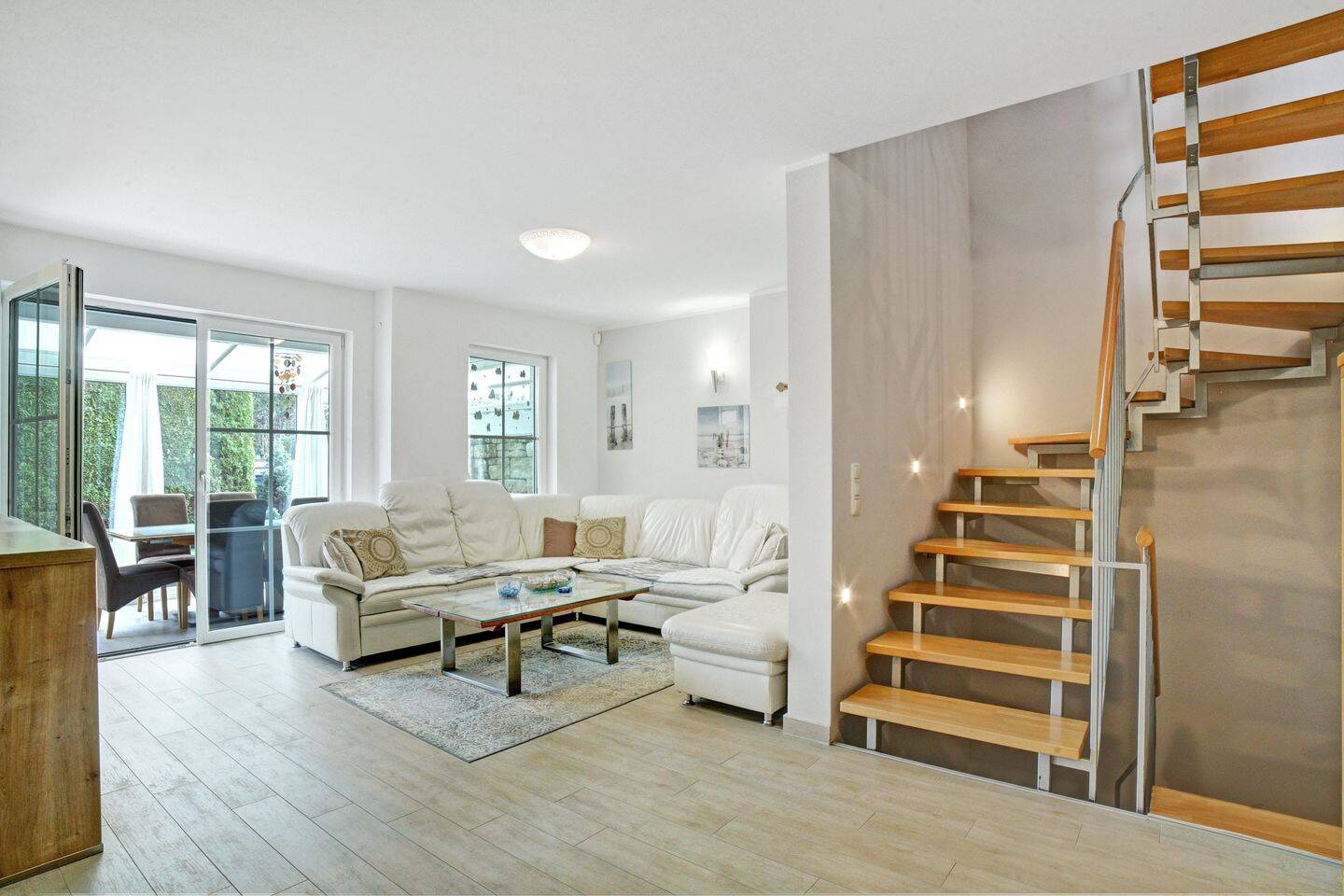 Familienglück hoch 4 – Traumhaftes Quadro-Haus zum Wohlfühlen, 81245 München (Aubing-Lochhausen-Langwied Pasing-Obermenzing)