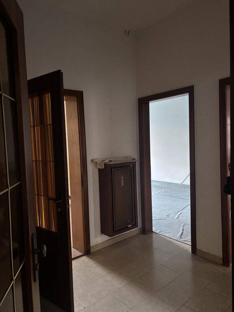 Befristet ab 01.11.: Große 4-Zimmer-Wohnung mit 150 m² in Osnabrück, 49082 Osnabrück (Kalkhügel Nahne Schölerberg Sutthausen)