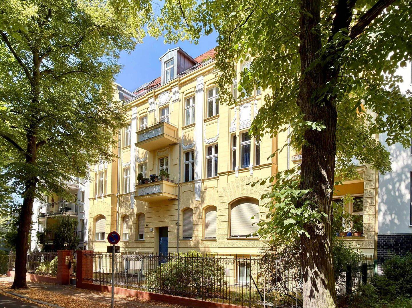 Über den Dächern des Pankower Zentrums – ruhige 143 m² Maisonette direkt an der Panke, 13187 Berlin (Pankow)