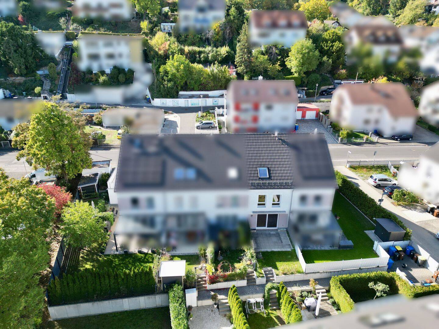 Sofort bezugsfrei! Neuwertiges Reihenmittelhaus mit Terrasse und Stellplatz in Zell am Main!, 97299 Zell a. Main