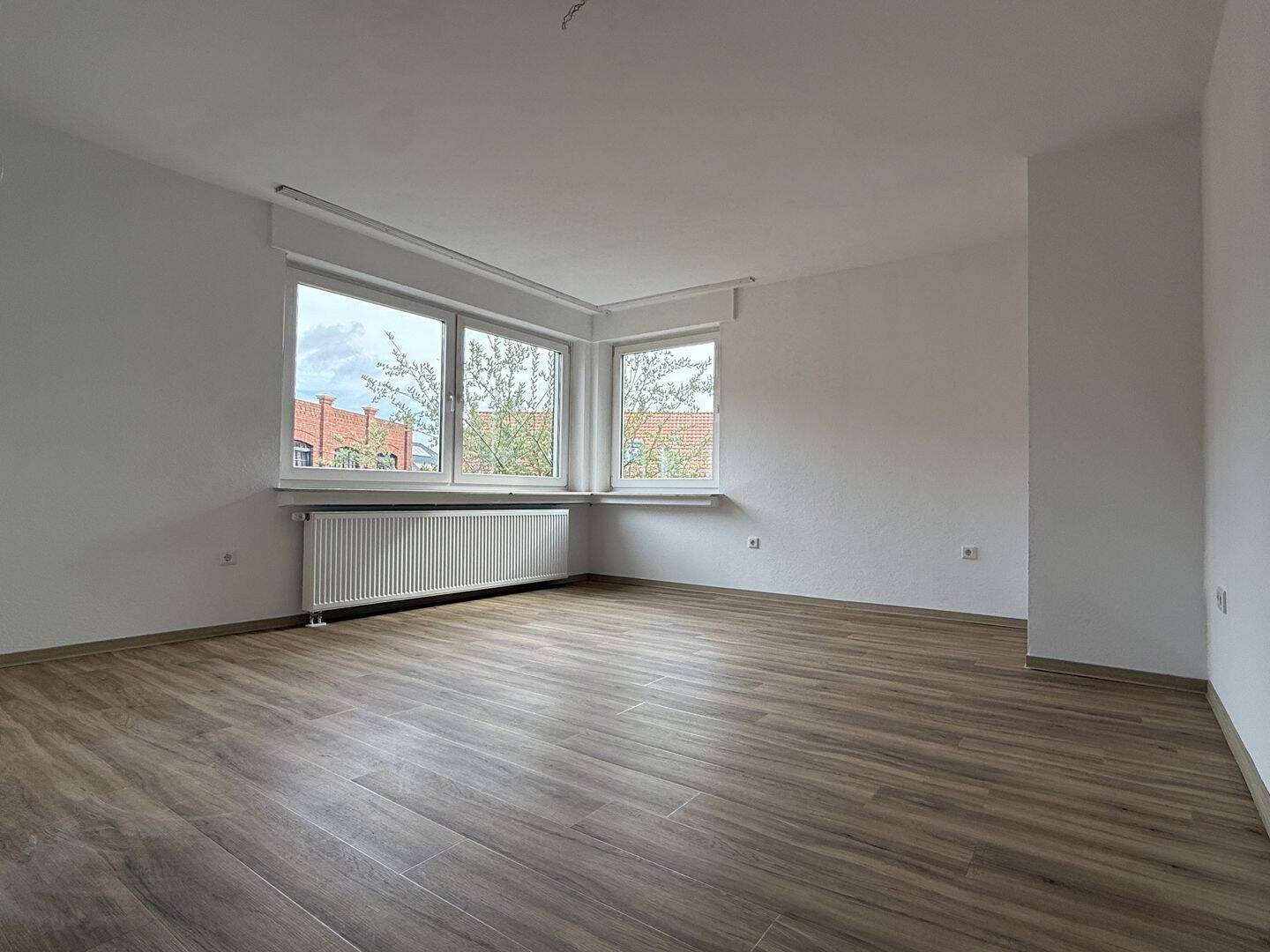 Großzügige 4,5-Zimmer-Obergeschosswohnung mit Balkon in Stadtlohn, 48703 Stadtlohn
