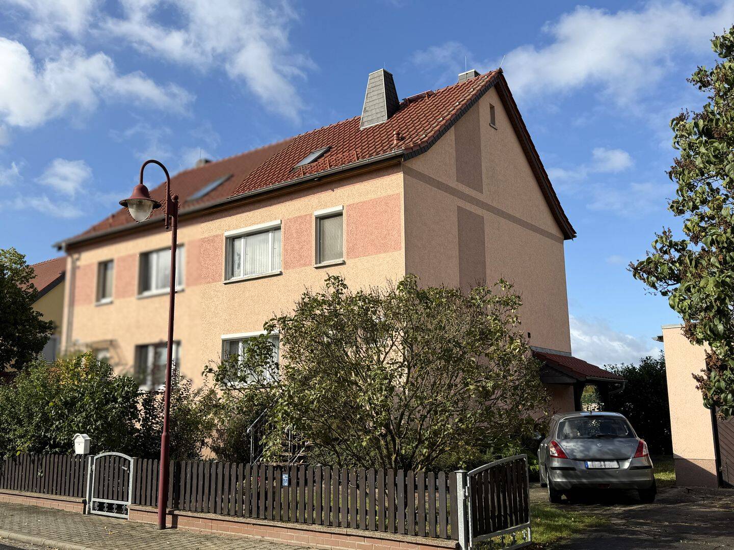 Reizvolle Doppelhaushälfte mit Wintergarten in Wülknitz, 1609 Wülknitz