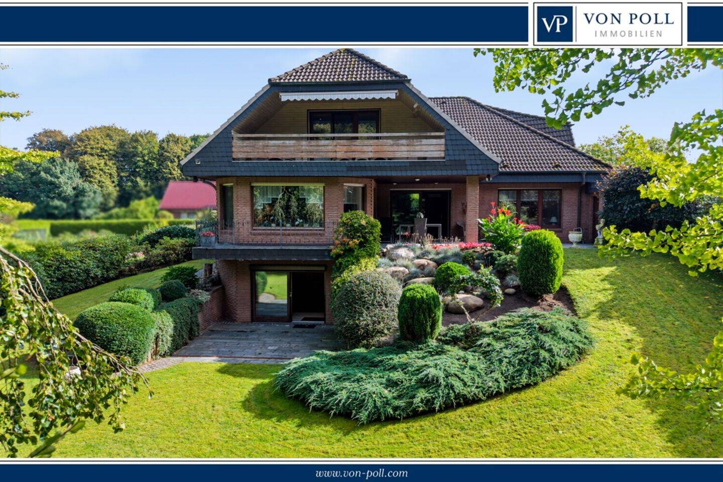 Außergewöhnliche Villa in Sackgassenendlage mit direktem Waldanschluss., 24594 Hohenwestedt