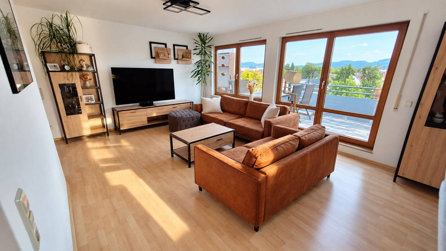 Traum-Wohnung mit grandioser Aussicht in Top-Lage, 73054 Eislingen/Fils