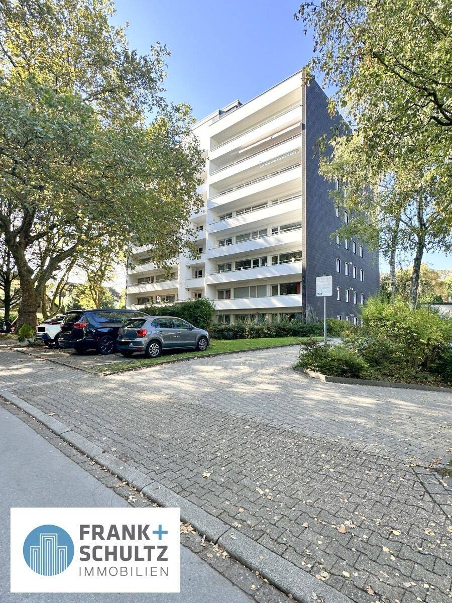Stufenlos glücklich: Helle Eigentumswohnung inkl. Garage mit Panorama-Westbalkon in begehrter Dortmunder Lage, 44141 Dortmund (Hörde Körne Mitte)