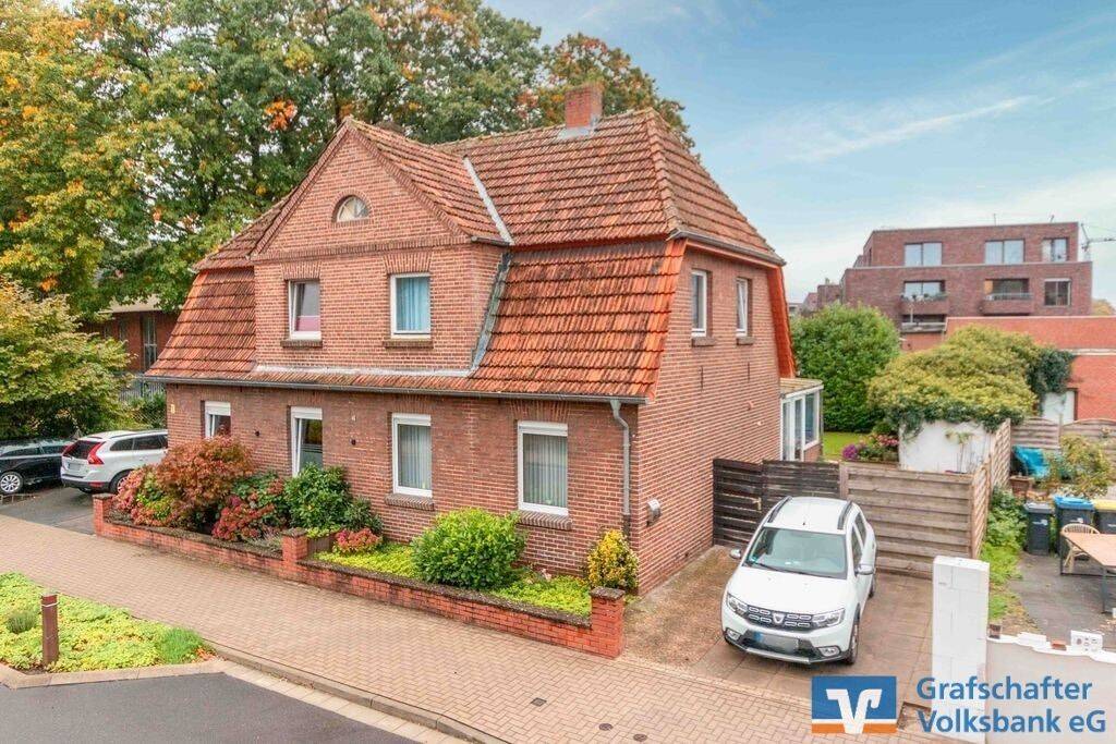 Gemütliche Doppelhaushälfte mit Garten, 48529 Nordhorn