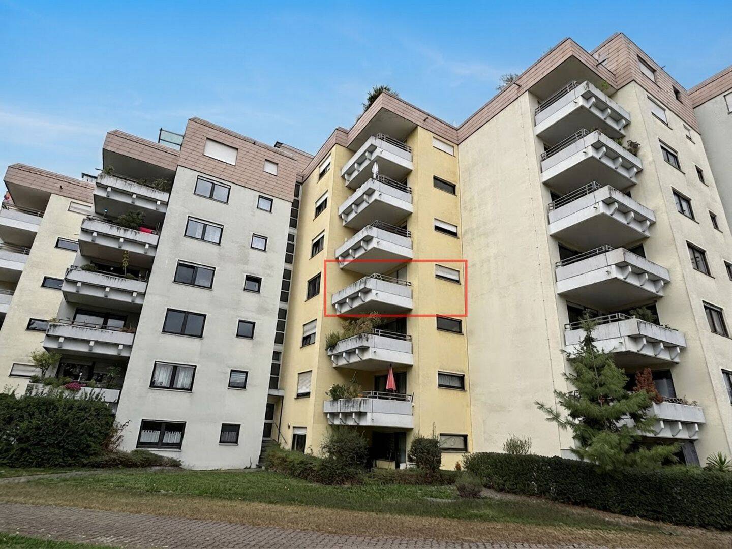 Leerstehende 1-Zimmer-Etagenwohnung in Möhringen-Nord, 70567 Stuttgart (Möhringen)