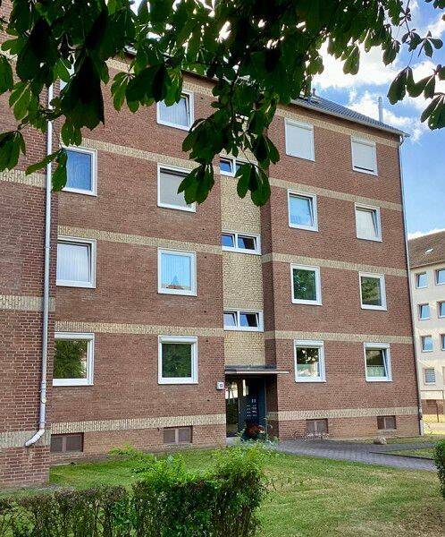 Schicke 3-Zimmer-Wohnung mit Tageslichtbad und Balkon, 30823 Garbsen