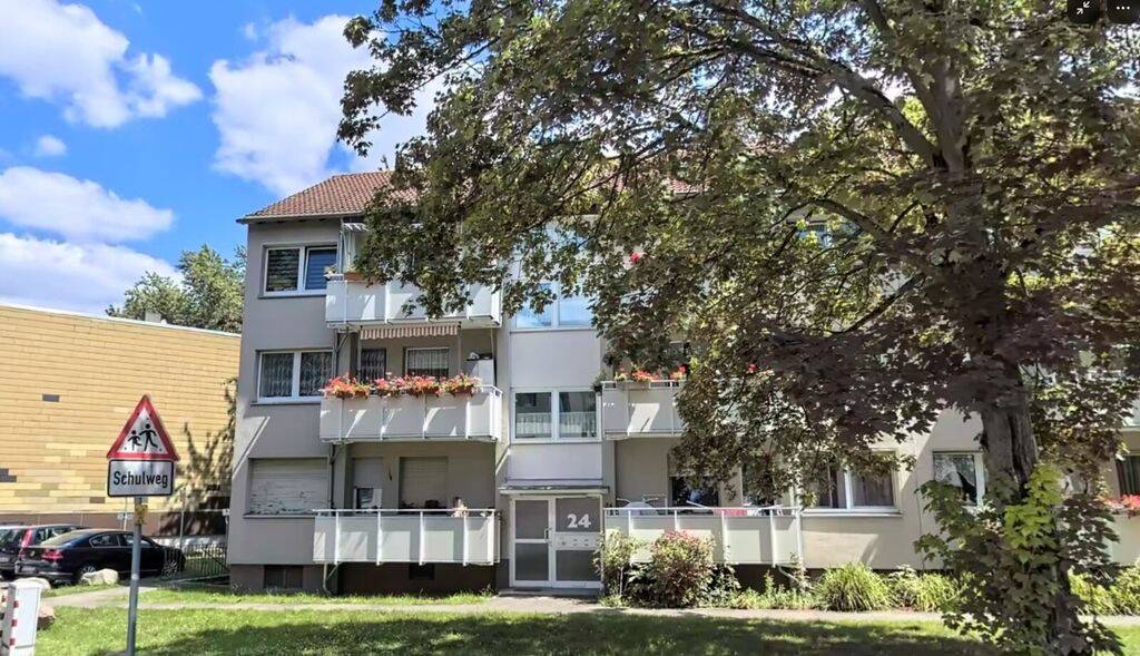 Bezugsfertige Wohnung – Einfach Möbel rein und Füße hoch!, 40231 Düsseldorf (Eller Lierenfeld)