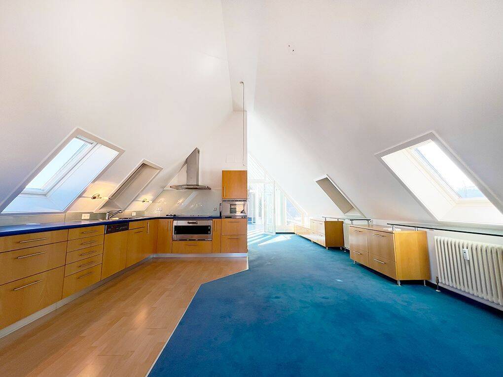 Großzügige 4 Zi.-Maisonette-Whg. mit Dachterrasse im Stadtzentrum von GD, 73525 Schwäbisch Gmünd