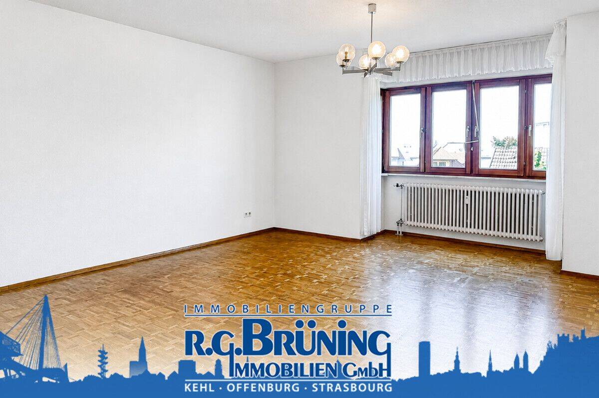 Offenburg Oststadt: 3-Zimmerwohnung mit Balkon und Loggia, 77654 Offenburg