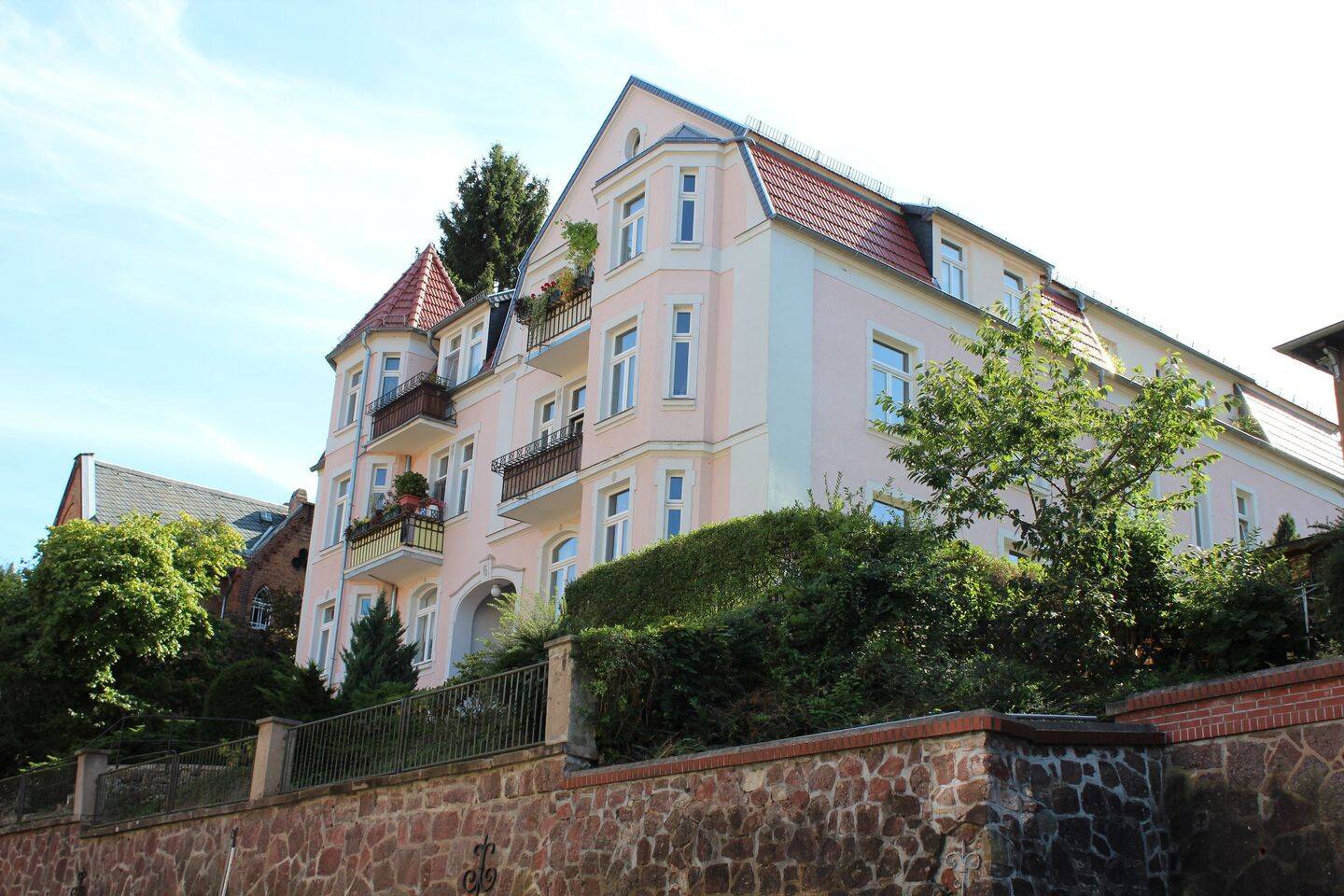 Großzügige 4-Zimmer-Wohnung mit 2 Balkonen im beliebten Südviertel von Eisenach, 99817 Eisenach