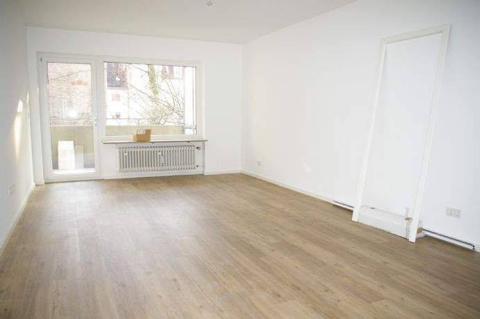 – ERSTBEZUG NACH SANIERUNG – 2 Zimmer Wohnung mit Balkon Nürnberg/Johannis –, 90419 Nürnberg (Kleinweidenmühle Sankt Johannis)