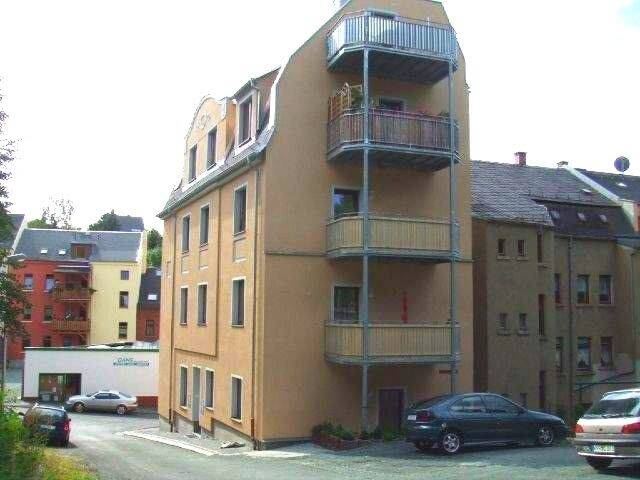 Wohnen auf zwei Ebenen – Maisonette mit 2 Balkonen, 7973 Greiz