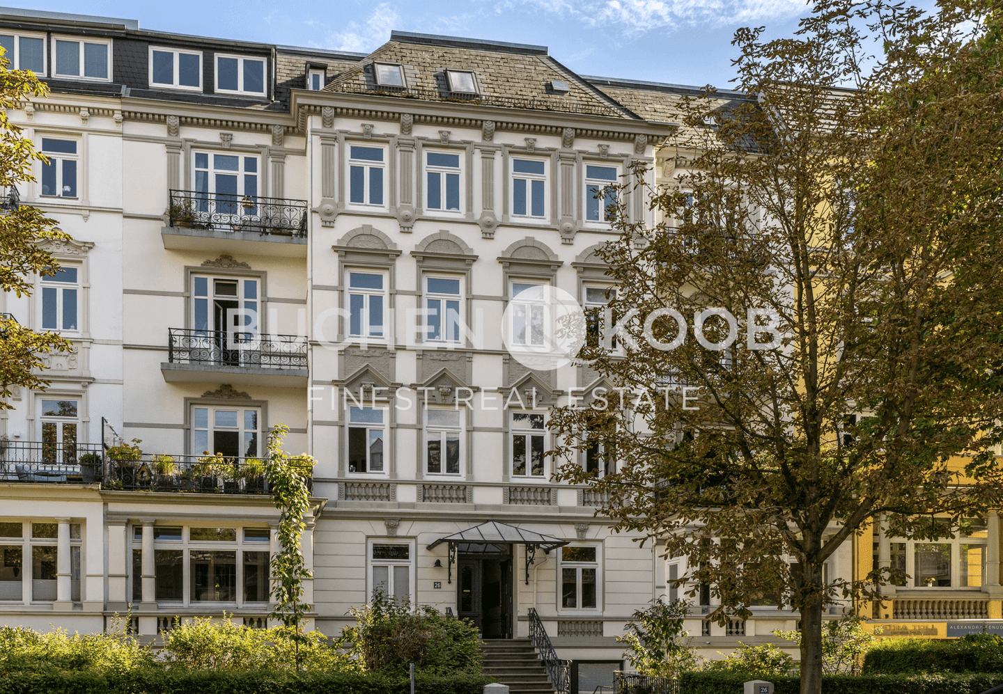 Stilvolle Altbauwohnung mit Terrasse in begehrter Lage von HH-Harvestehude, 20144 Hamburg (Eimsbüttel Harvestehude Hoheluft-Ost Rotherbaum)