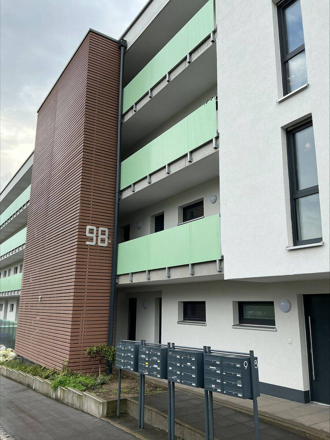 Großzügiges 1-Zimmer-Apartment mit Balkon, Dusche und EBK im 2. Obergeschoss in 96050 Bamberg, 96050 Bamberg (Bamberg)