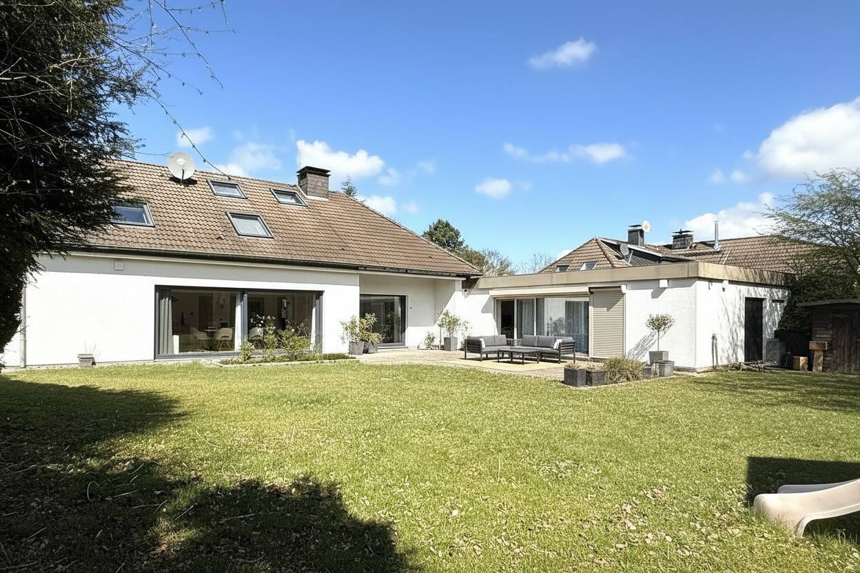 Exklusives & top-ausgestattetes Einfamilienhaus mit viel Platz für die Familie, 58640 Iserlohn