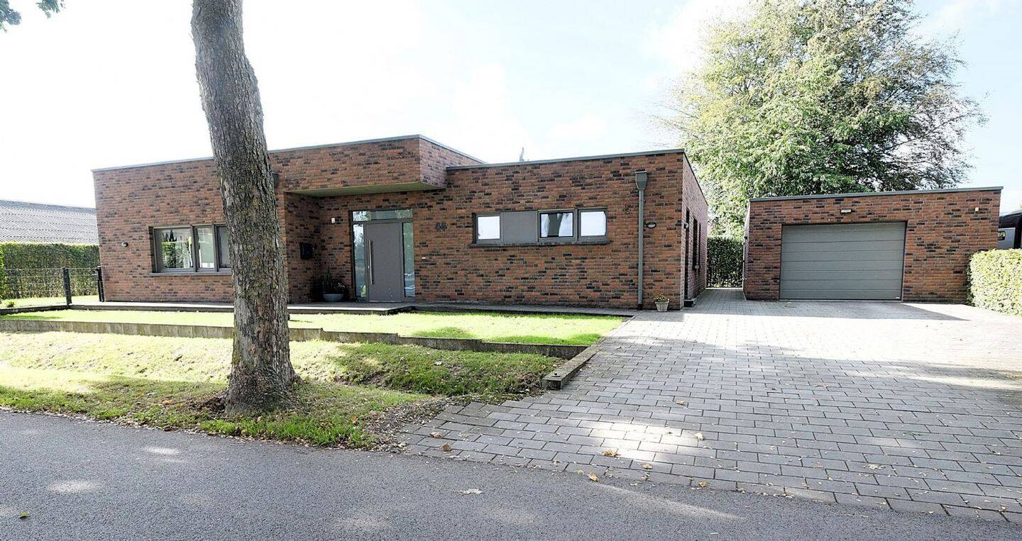 Top-Immobilie! Moderner, freistehender Bungalow mit hochwertiger Ausstattung und herrlichem Ausblick, 47559 Kranenburg