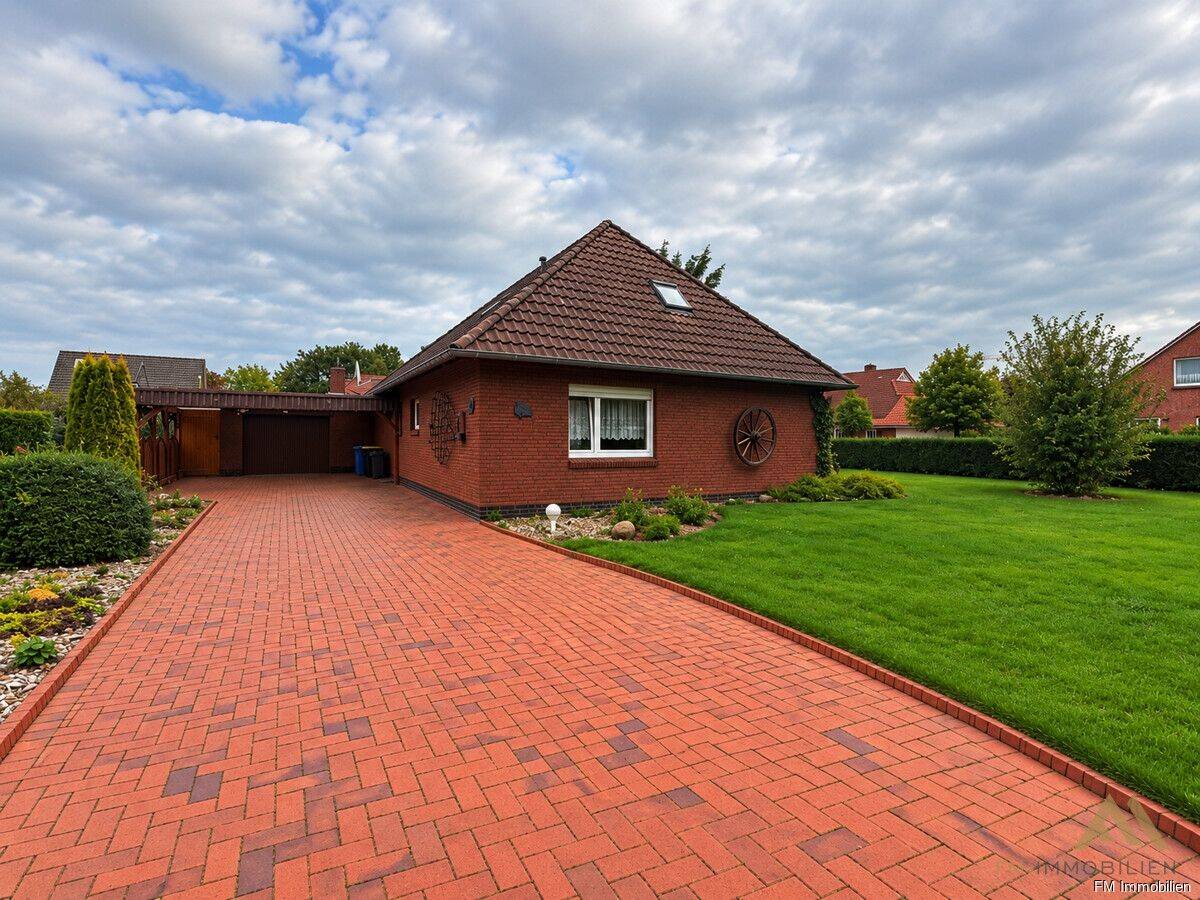 Bungalow mit Garage und Carport in Südbrookmerland!, 26624 Südbrookmerland