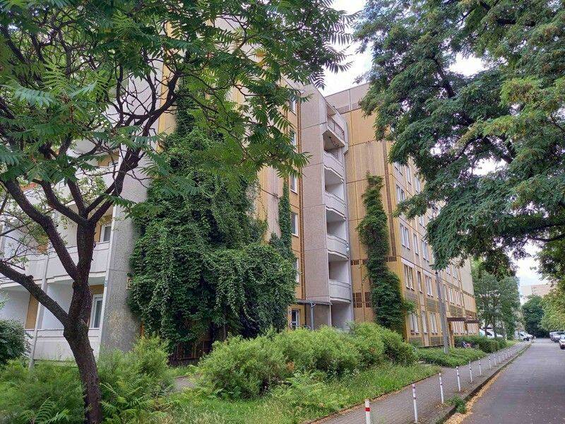 Gemütliche 2-Zimmer-Wohnung mit Balkon (WBS), 1307 Dresden