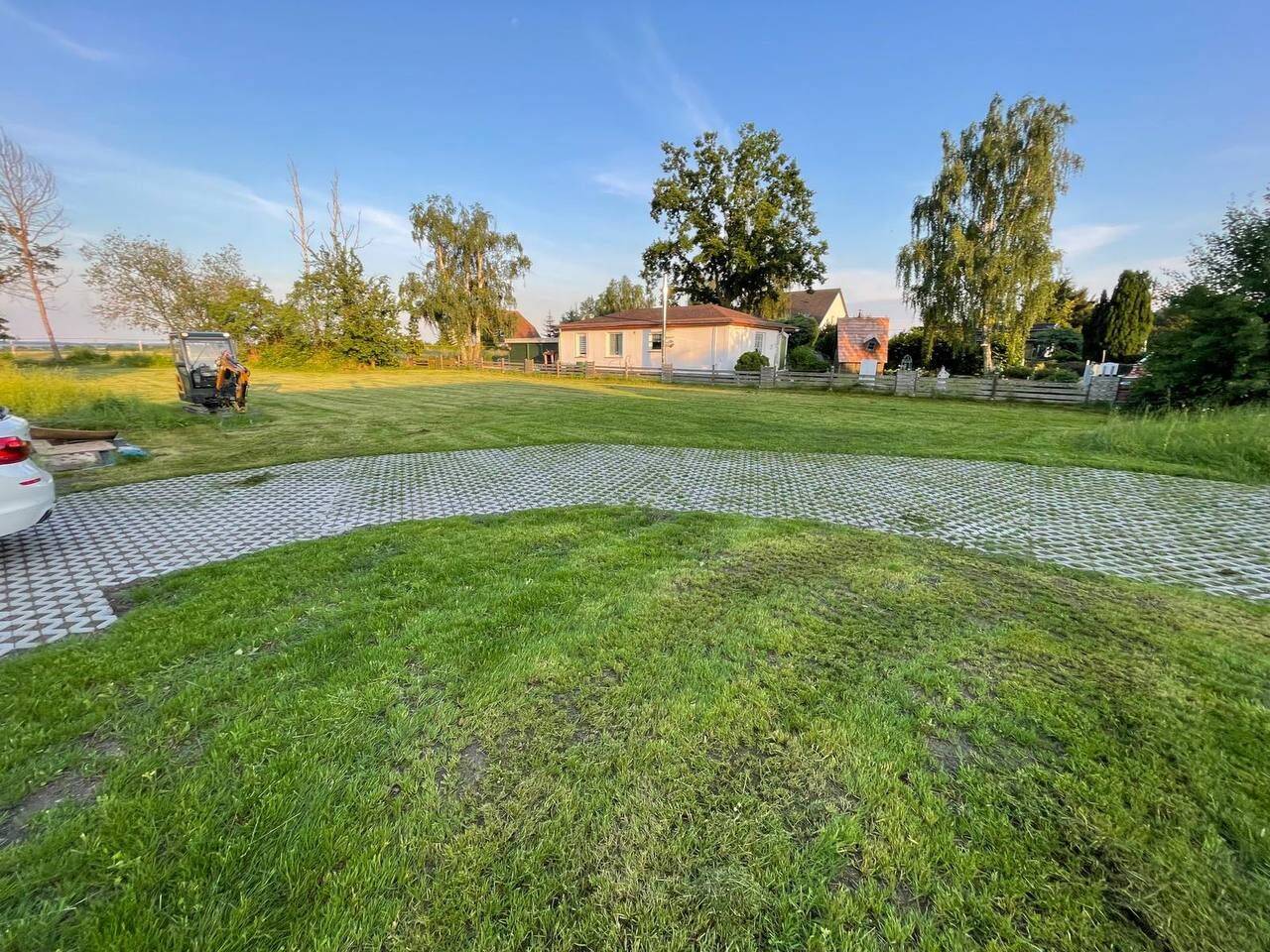 Ruhig, grün, erschlossen: Attraktives Grundstück in Flößberg, 4654 Frohburg