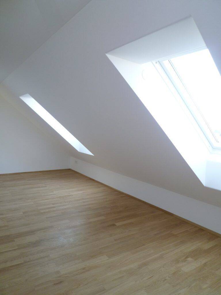 Gepflegte 2-Zimmer-Dachgeschoss-Wohnung in der Isarvorstadt, 80336 München (Altstadt-Lehel Ludwigsvorstadt-Isarvorstadt Sendling)