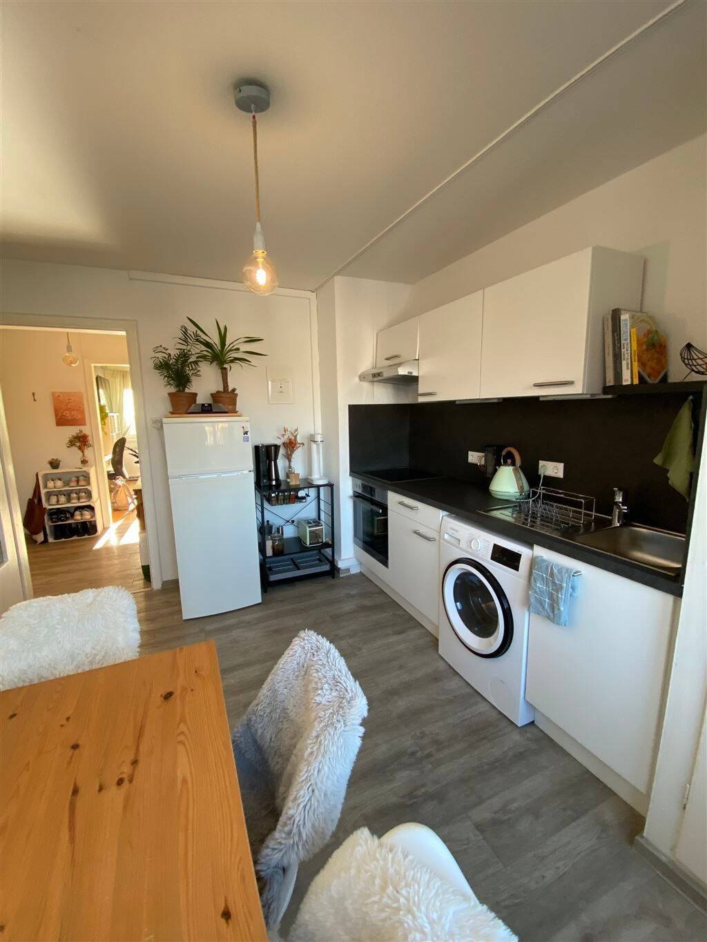 Charmante, modernisierte Singlewohnung in gefragter Lage von Stuttgart-West!, 70178 Stuttgart (Mitte Süd West)