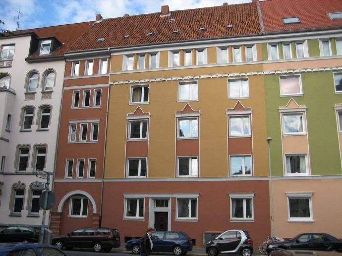 Beste Südstadt, Dielen-Altbauwohnung mit Balkon, 30175 Hannover