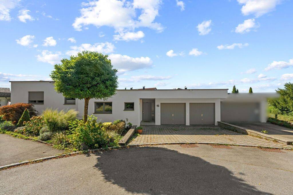 Sonnenverwöhnter Einfamilienbungalow mit Gartengrundstück in bevorzugter Lage im Ravensburger Süden, 88214 Ravensburg