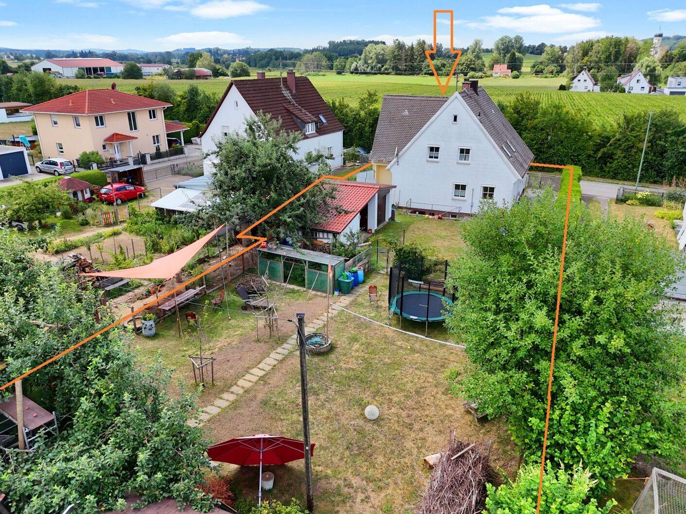 ***EIN- BZW. ZWEIFAMILIENHAUS MIT XL GRUNDSTÜCK + 3 GARAGEN + EBK***, 86459 Gessertshausen