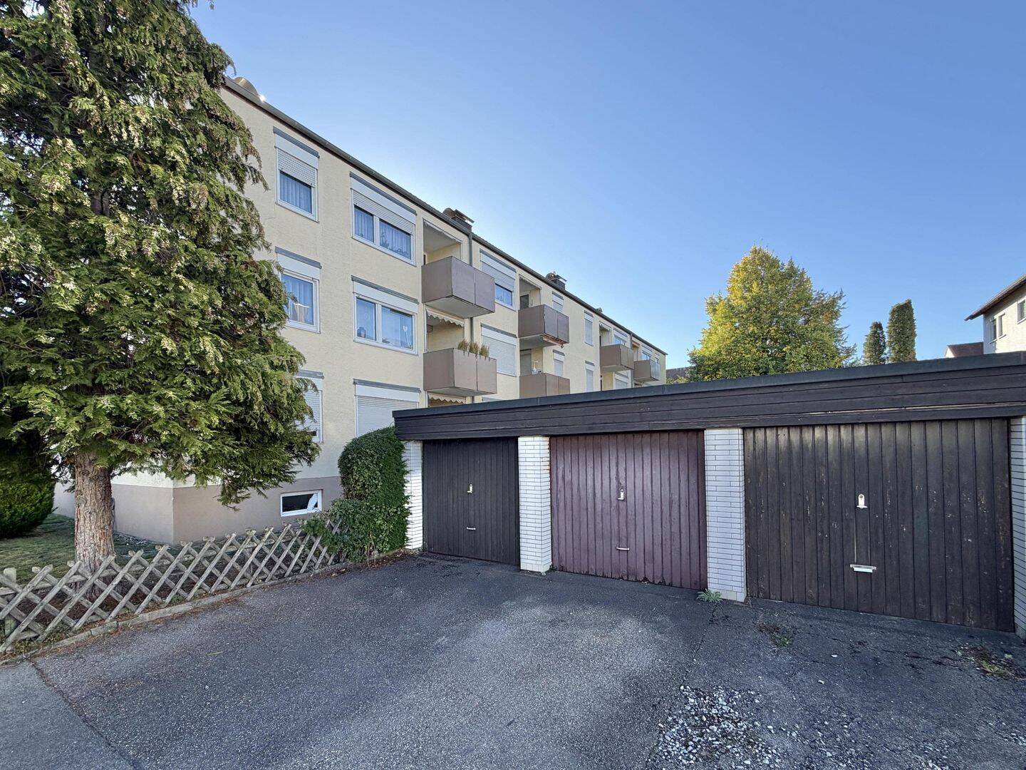 Handwerker aufgepasst – 3-Zimmer-Erdgeschosswohnung mit viel Gestaltungspotenzial, 71336 Waiblingen