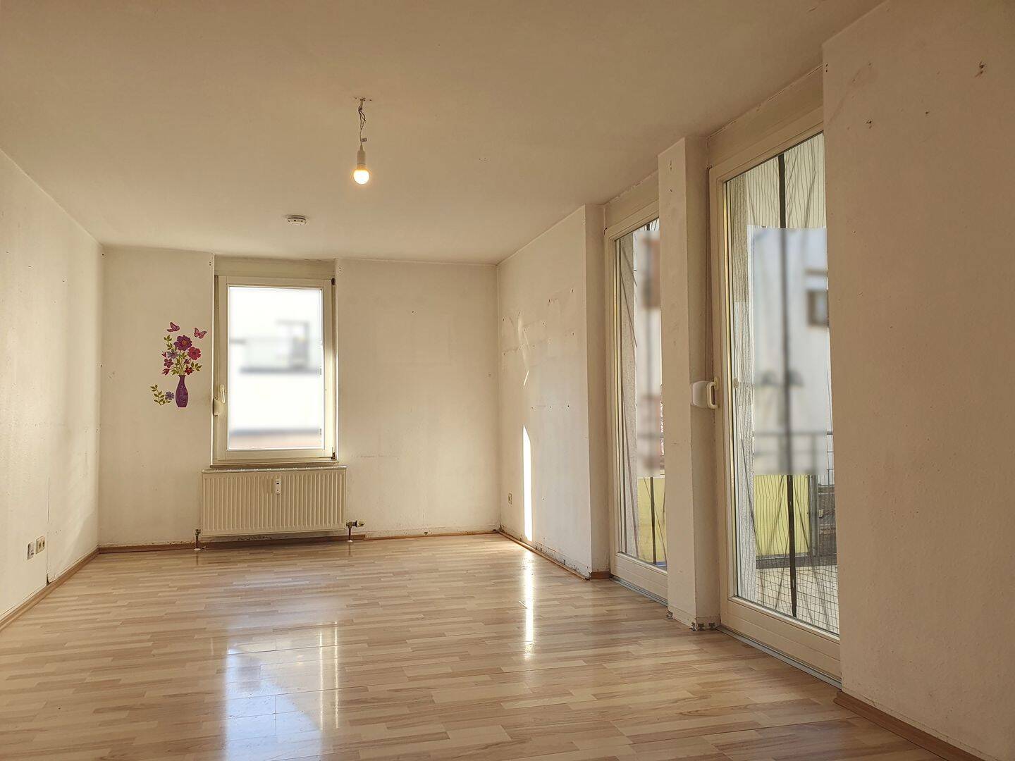 2-Zimmer-Wohnung mit TG-Stellplatz in Niederstetten!, 97996 Niederstetten