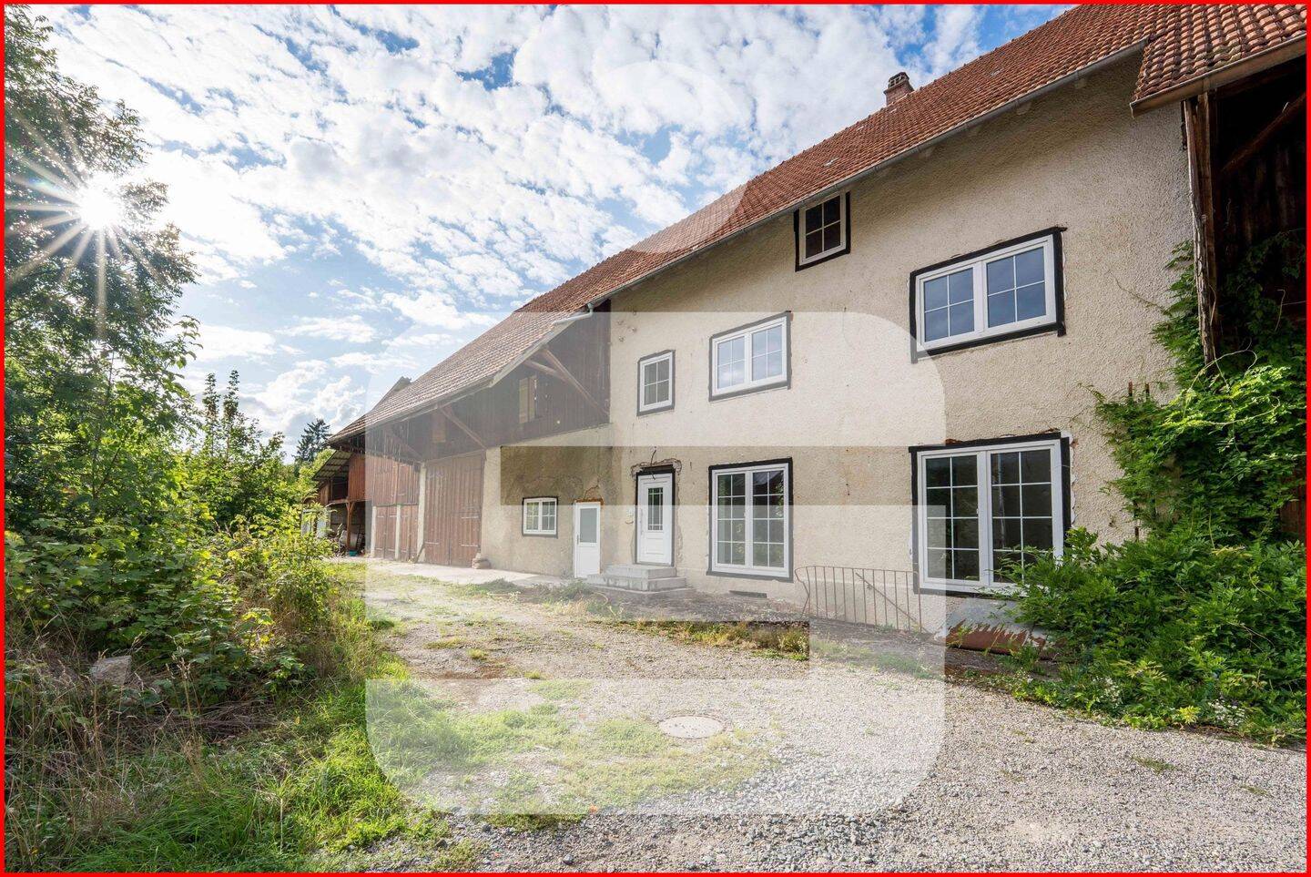 Wohnen mit Charakter – großzügiges Zuhause mit Scheune auf ca. 2.048 m² Grundstück in Grießen, 79771 Klettgau