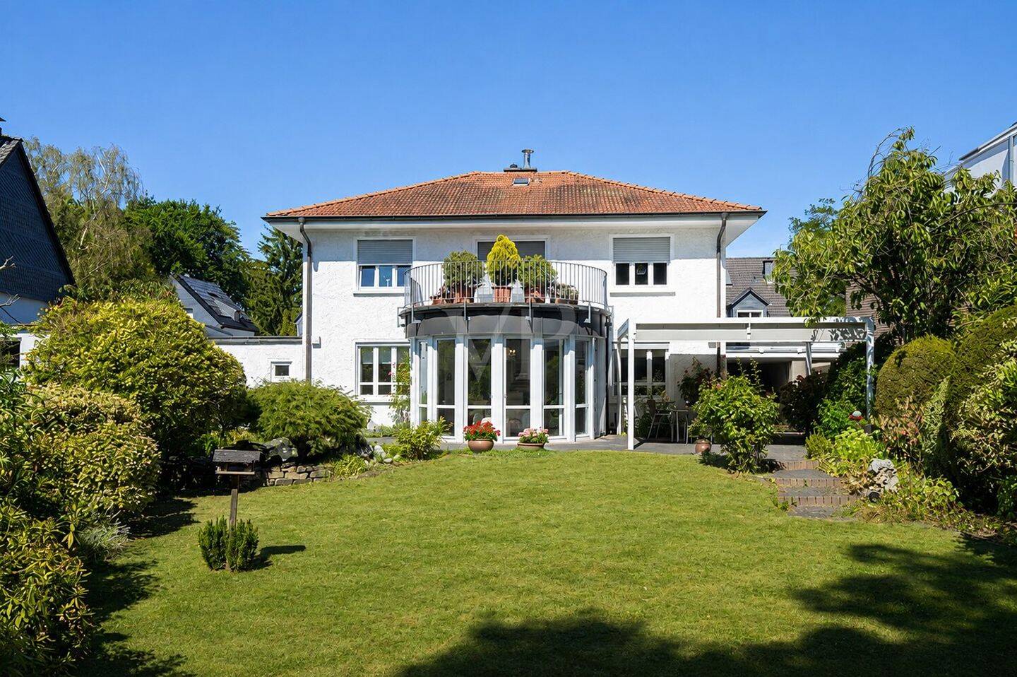 Einfamilienhaus mit viel Raum fürs Leben, innen wie außen!, 51467 Bergisch Gladbach (Dünnwald)