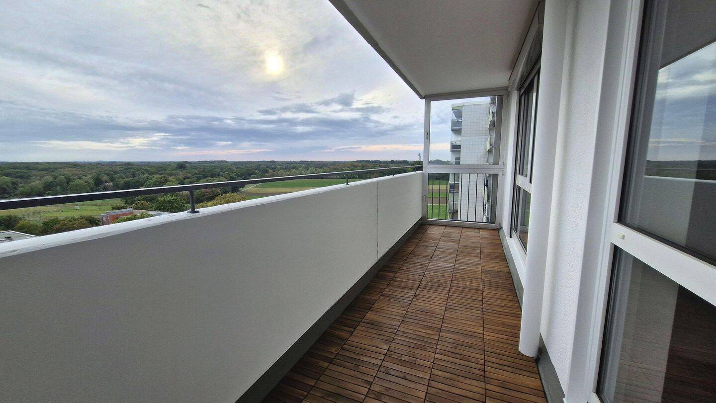 Frisch renoviert, ohne Provision >> 3-Zimmer-Eigentumswohnung, Balkon & Tiefgarage, 41564 Kaarst