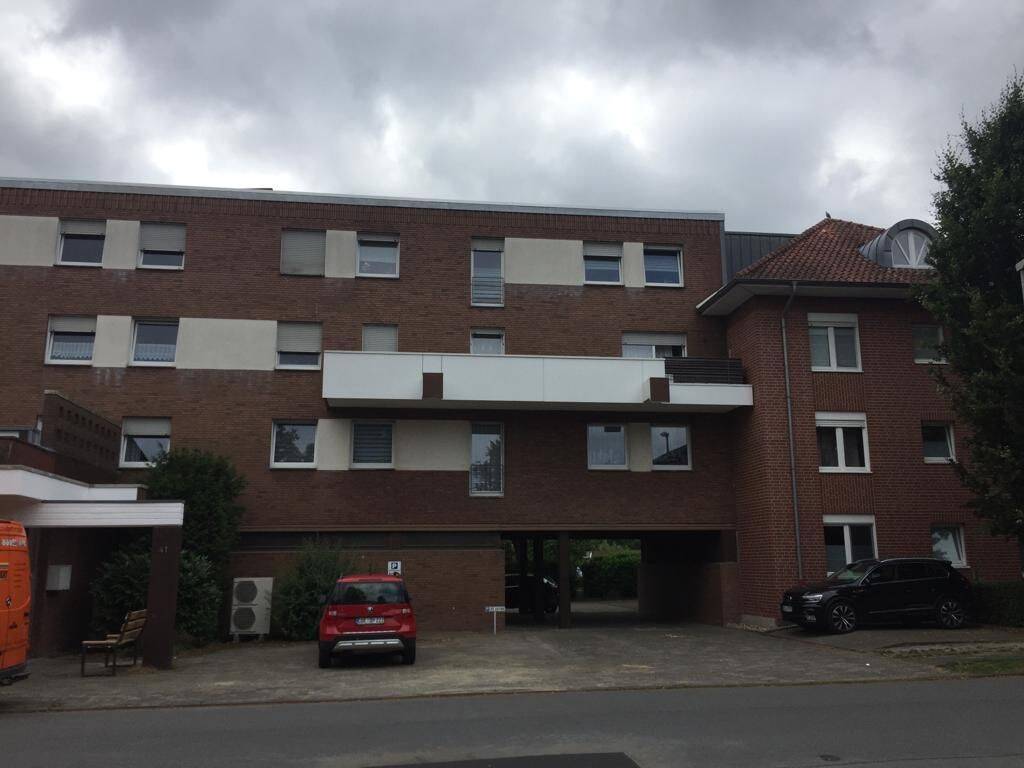 Sehr schöne OG Wohnung mit 3 Schlafzimmern und Balkon, 48653 Coesfeld