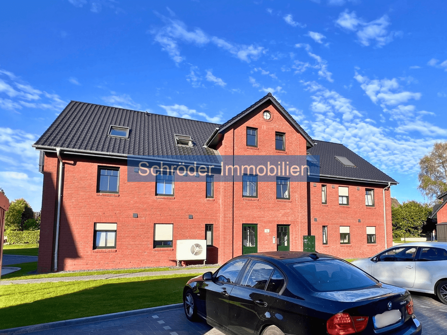 Neuwertiges Wohnen: Exklusive Erdgeschosswohnung mit Sonnenterrasse, 21739 Dollern