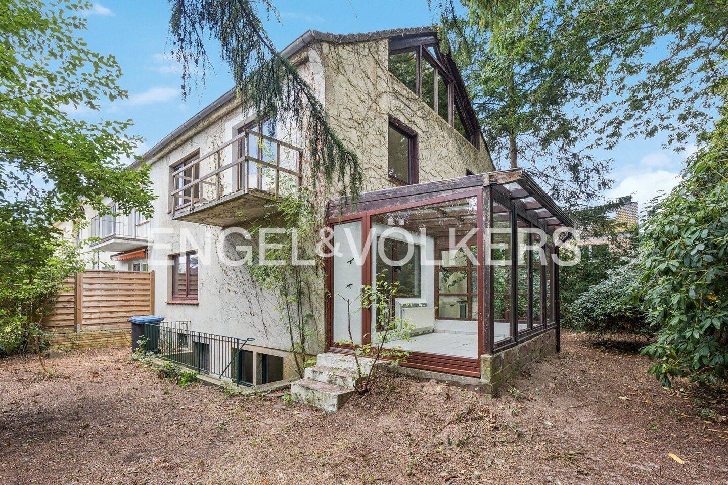 Wohnen am Waldpark – Endreihenhaus mit großem Grundstück und viel Entwicklungspotenzial, 22589 Hamburg (Altona Blankenese Iserbrook Osdorf Sülldorf)