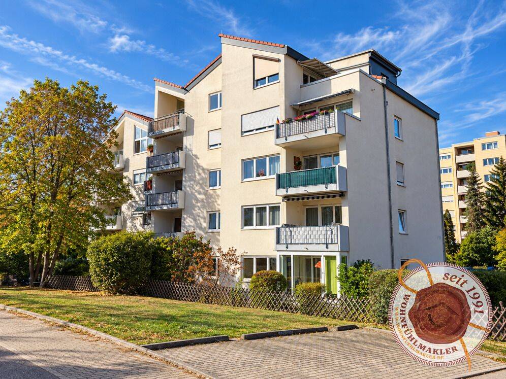 Sonniges Gartenglück! Helle 3,5 Zimmer mit Wintergarten & viel Privatsphäre, 72336 Balingen