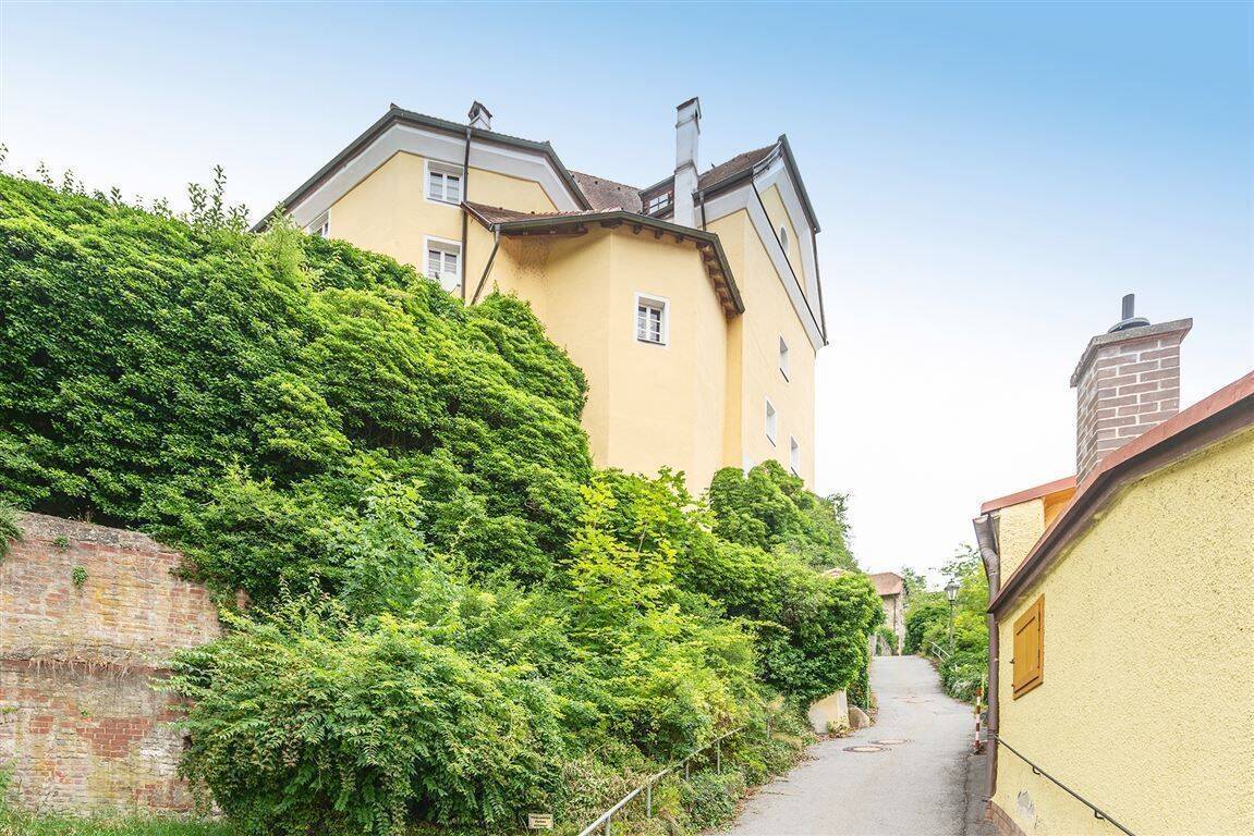 Historischer Altbaucharme trifft auf zeitgemäße Ausstattung in naturnaher Lage in Passau-Hals!, 94034 Passau (Altstadt Grubweg Hacklberg Hals)