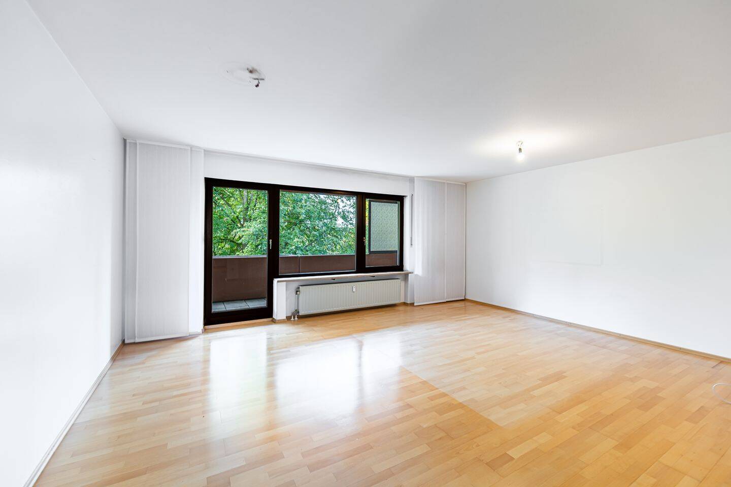 HEGERICH: Ankommen, wohlfühlen, zuhause sein – großzügige Wohnung mit Loggia, 90768 Fürth