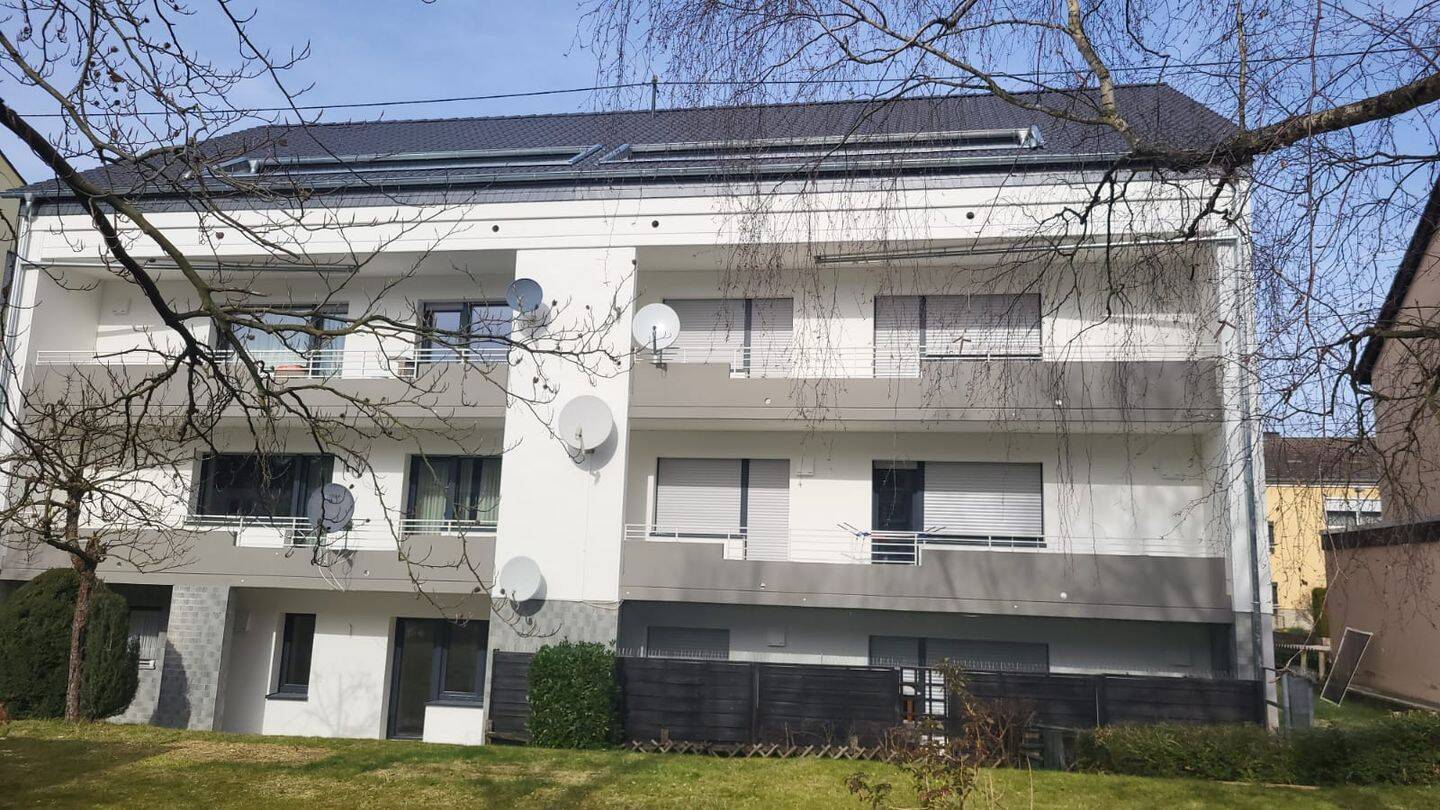 Dachgeschoßwohnung 74QM € 770,00 +NK EEF Haus 75, 53619 Rheinbreitbach