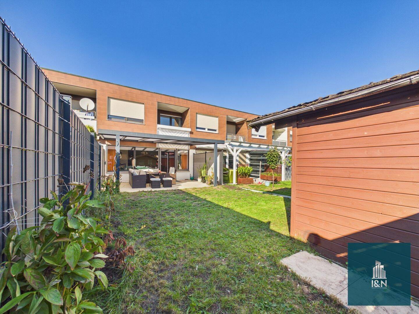 FAMILIENHAUS – Helles Reihenhaus mit Terrasse, Garten und Keller in Vaihingen, 71665 Vaihingen an der Enz