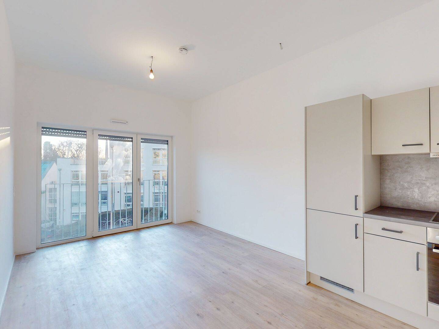 Gemütliche 2-Zimmer-Wohnung mit Terrasse, 90491 Nürnberg
