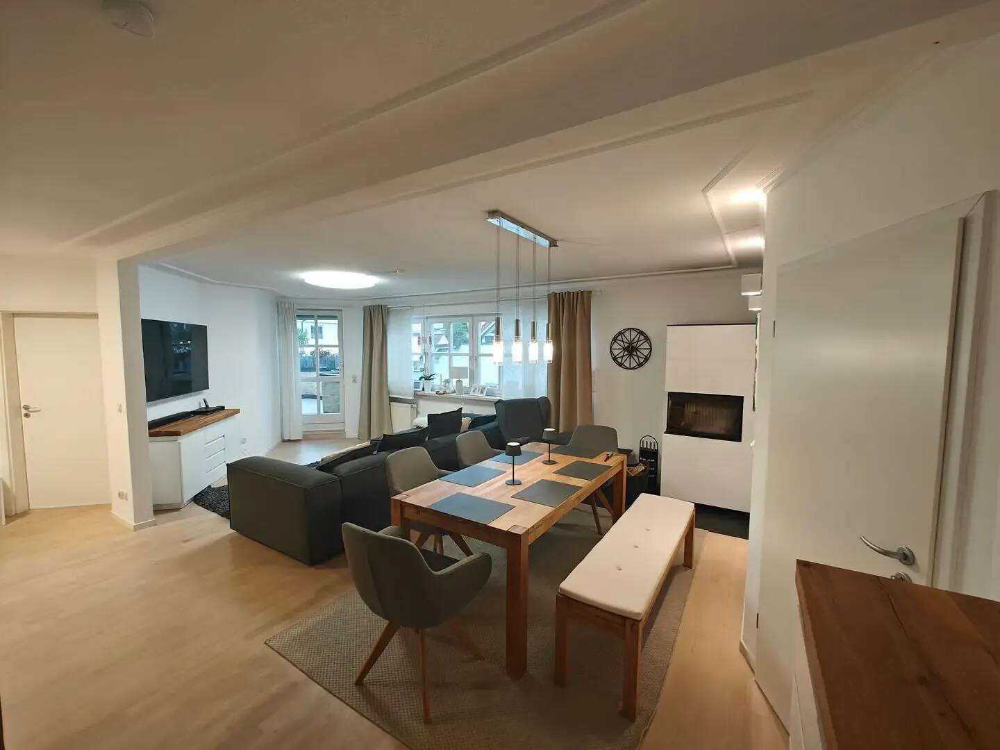 Gepflegte 4-Zimmer Wohnung am Moniberg, 84028 Landshut (Altstadt Peter und Paul)