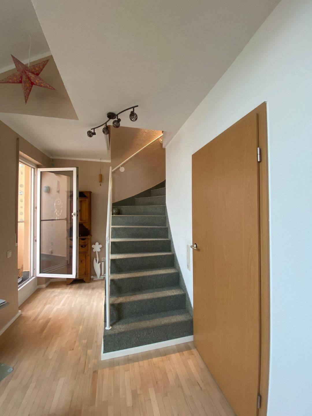 Idyllischer Rückzugsort mit urbanem Anschluss: Stilvolle Maisonette in Bestlage, 63500 Seligenstadt