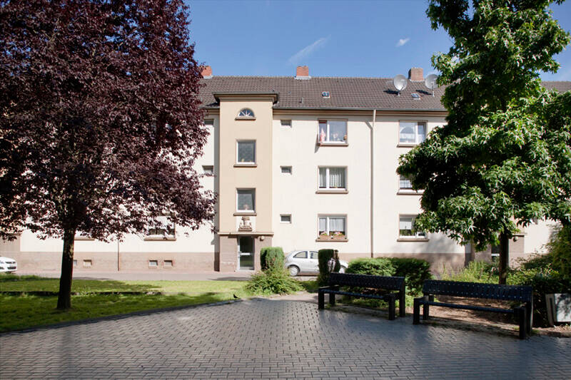 Zum 01.11: 2-Zimmer plus Wohnküche, Möbelübernahme möglich, 40231 Düsseldorf (Eller Lierenfeld)