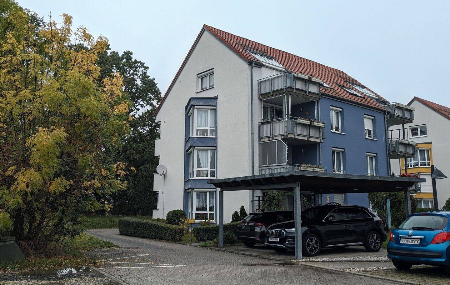 Helle Dachgeschoss Wohnung (Balkon, Einbauküche, Tageslichtbad, Tiefgarage) in Windischleuba, 4603 Windischleuba