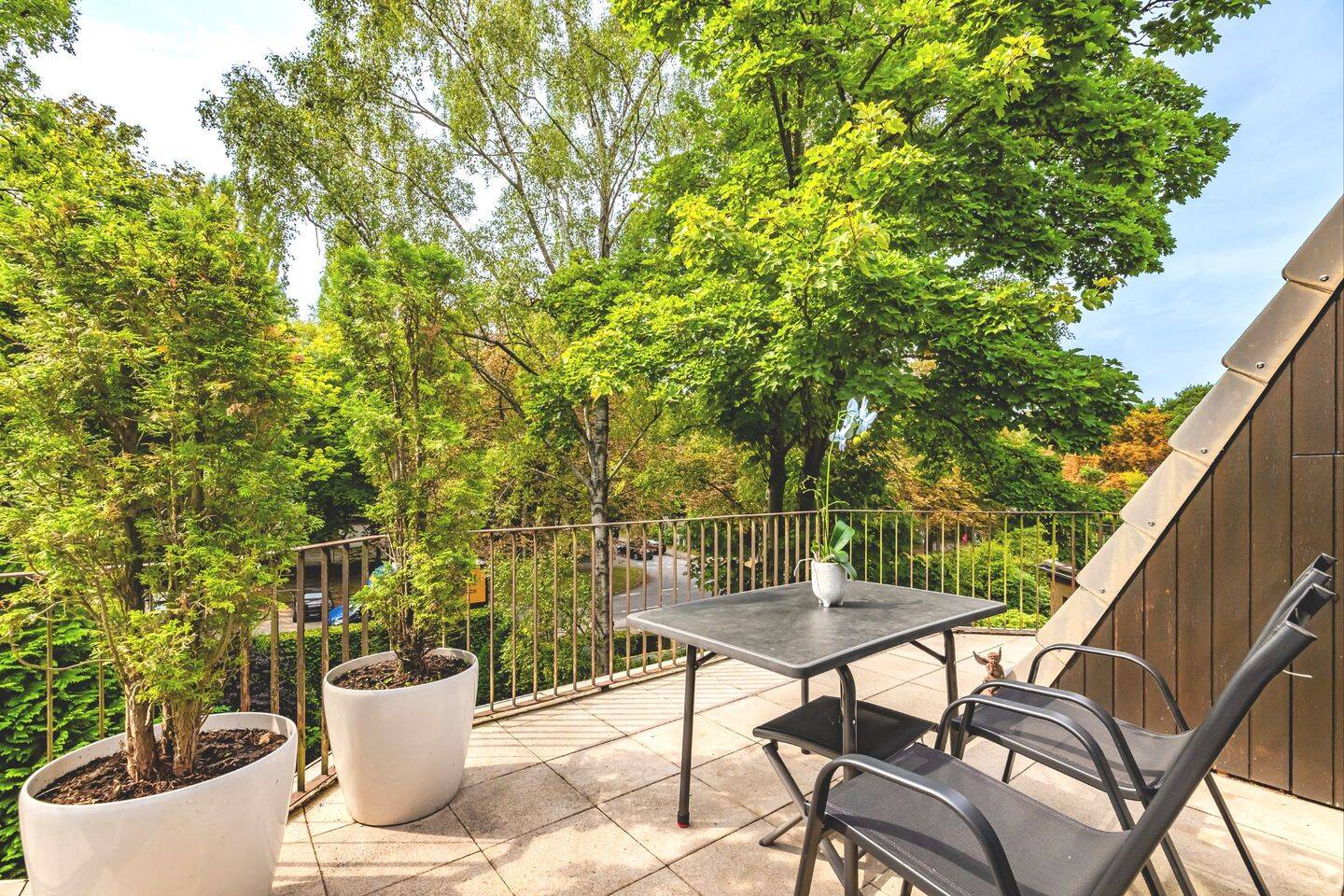 Einziehen & wohlfühlen: Luxus-Dachgeschoss in Blankenese in Top-Zustand, 22587 Hamburg (Altona)